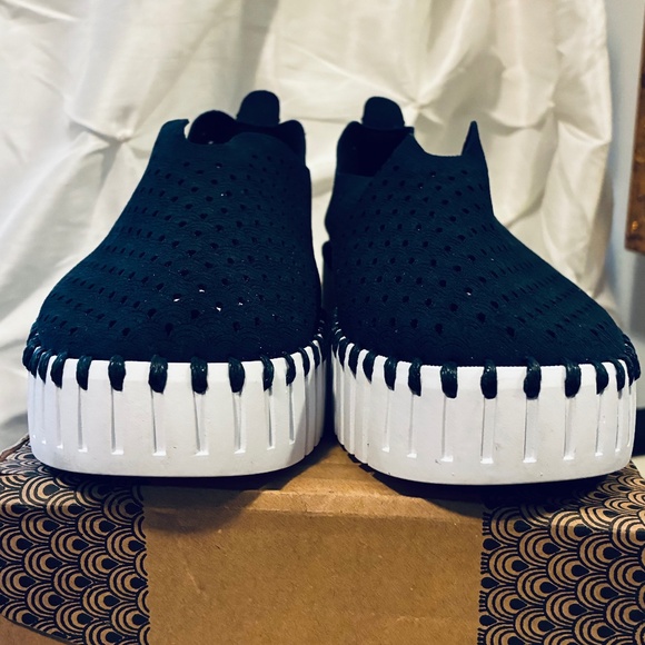 NWT Danish 1.5” Platform Blue Slip Ons - Picture 10 of 16